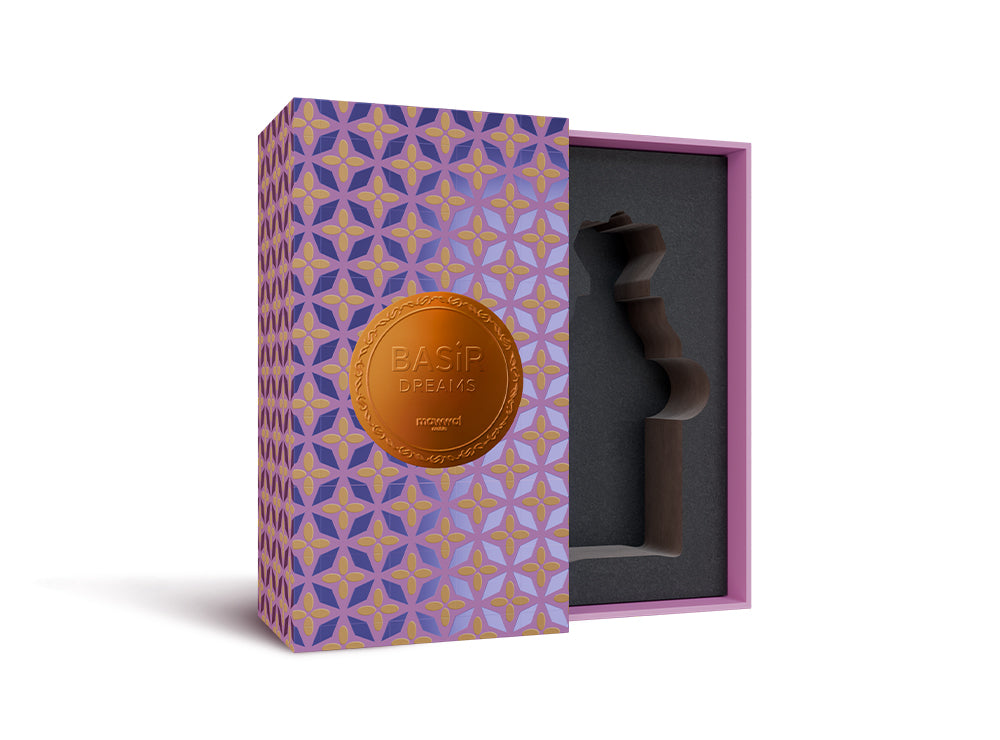 Basir Dream Eau de Parfum packaging featuring elegant design and luxurious presentation.